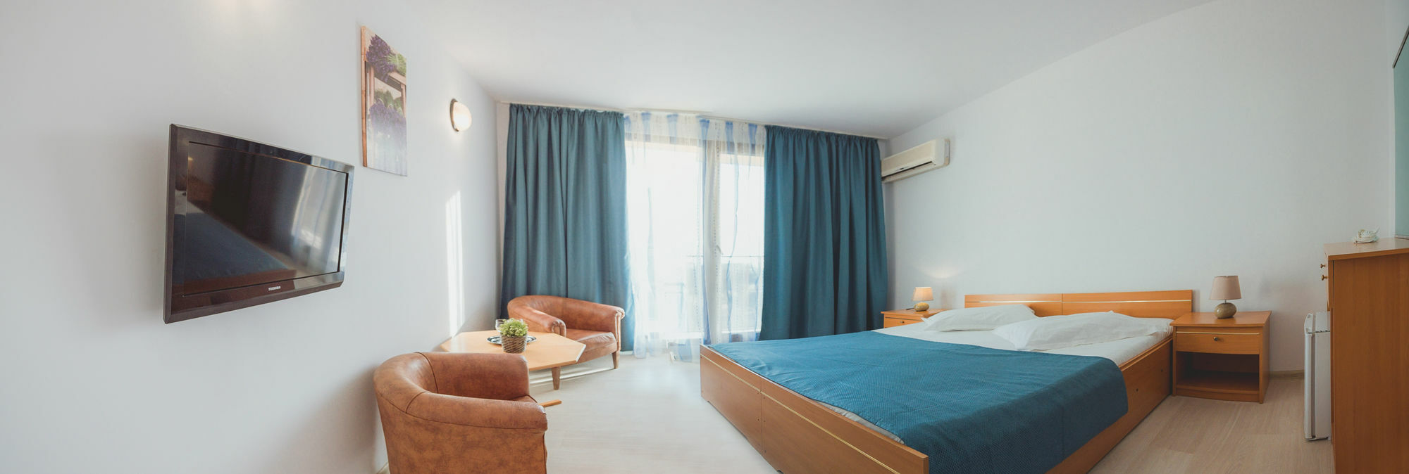 Q Hotel Нептун Екстериор снимка